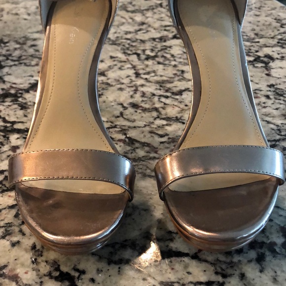 Calvin Klein heel - Picture 3 of 5